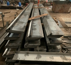 Dịch vụ gia công CNC thép tấm tại TPHCM chuyên nghiệp, giá tốt