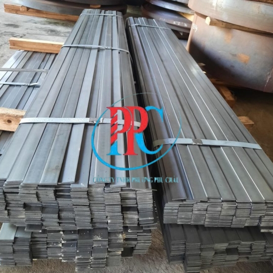 Thép la kẽm bo cạnh 14 - 50 li